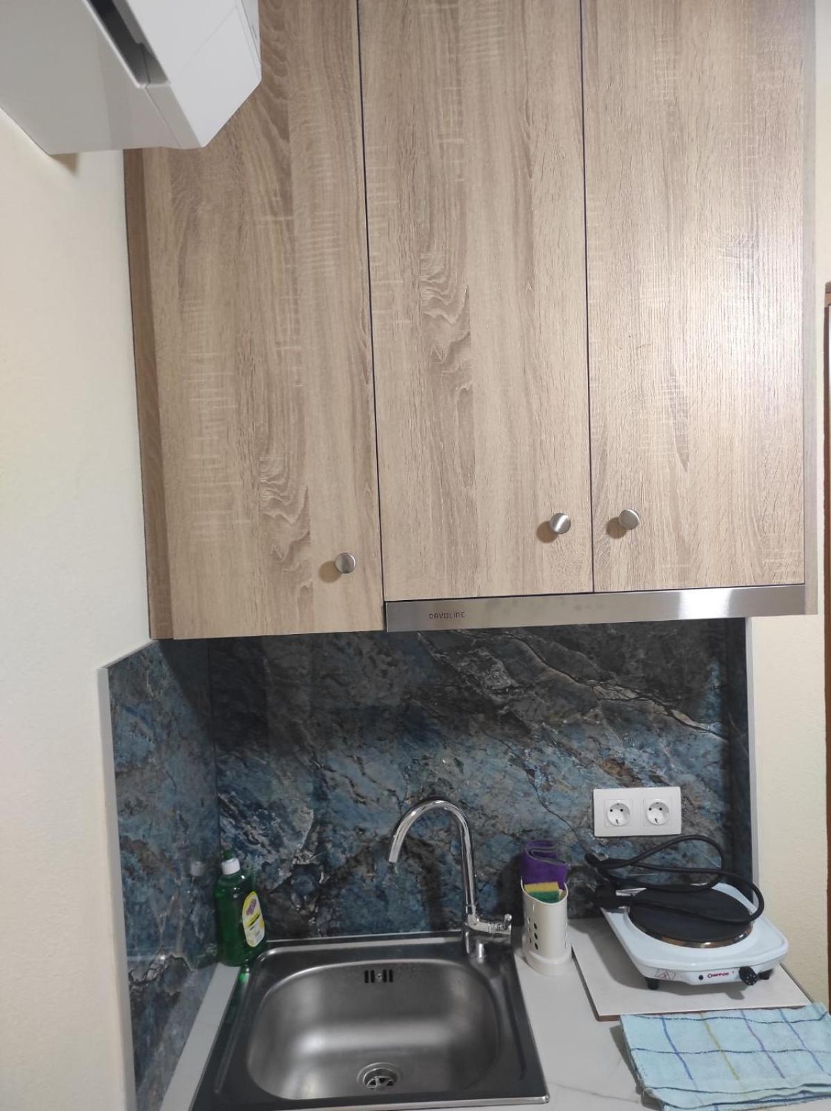 Light Blue Paralia Apartments Bagian luar foto