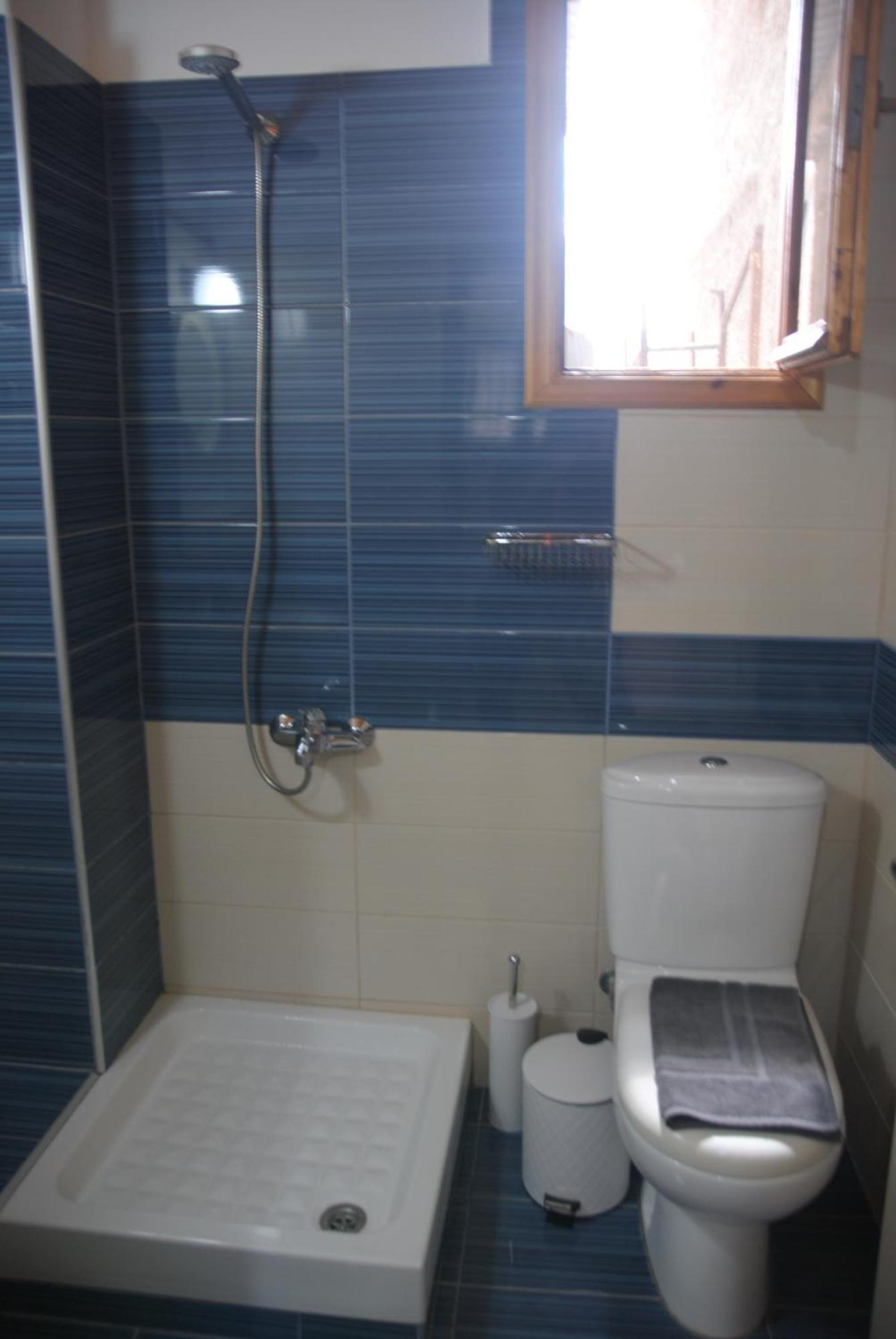 Light Blue Paralia Apartments Bagian luar foto