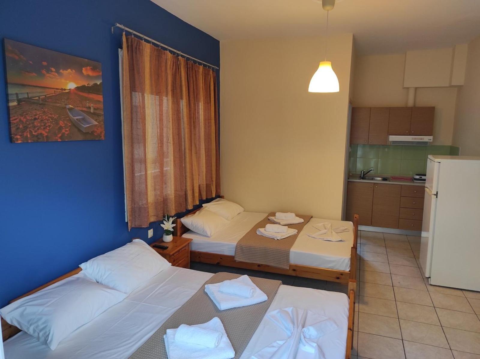 Light Blue Paralia Apartments Bagian luar foto
